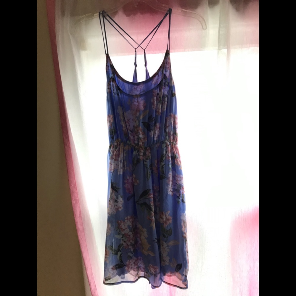 NWT Abercrombie & Fitch floral dress size S